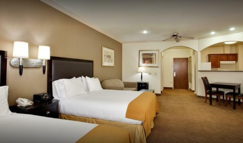 Holiday Inn Express & Suites La Porte, An Ihg Hotel Екстер'єр фото