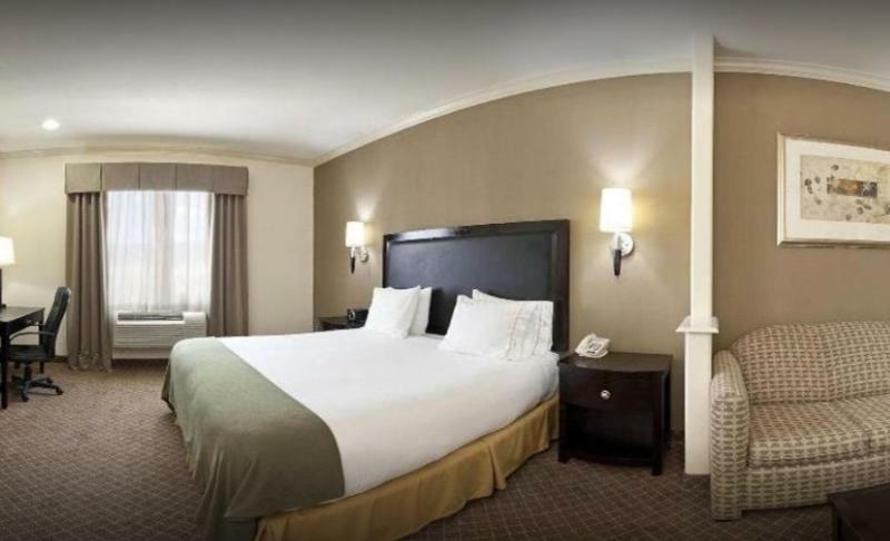 Holiday Inn Express & Suites La Porte, An Ihg Hotel Екстер'єр фото